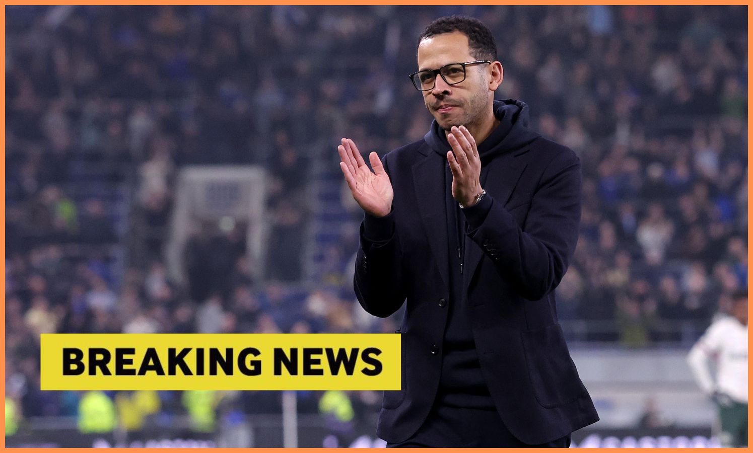 Chelsea manager Liam Rosenior and 'breaking news' banner
