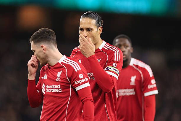 Virgil van Dijk with Liverpool teammates