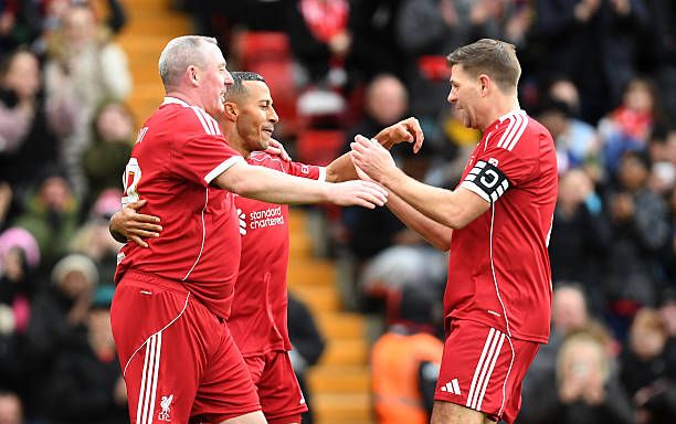 Thiago Alcantara and Steven Gerrard