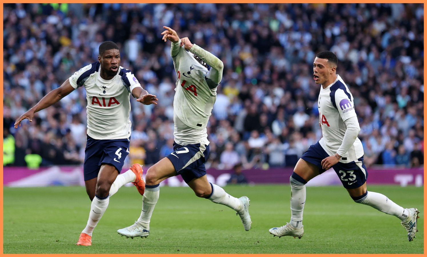 Xavi Simons celebrates during Tottenham's draw vs Brighton