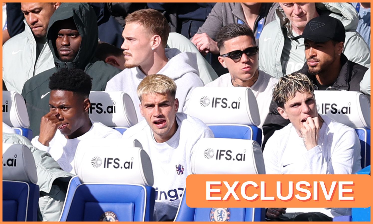 Enzo Fernandez watches on during Chelsea vs Manchester City