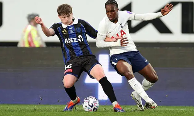 Mathys Tel in action for Spurs vs Auckland