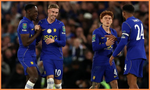 Danny Welbeck celebrates with his Chelsea teammates