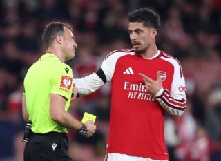 Arsenal's Kai Havertz talks to the referee against Lille