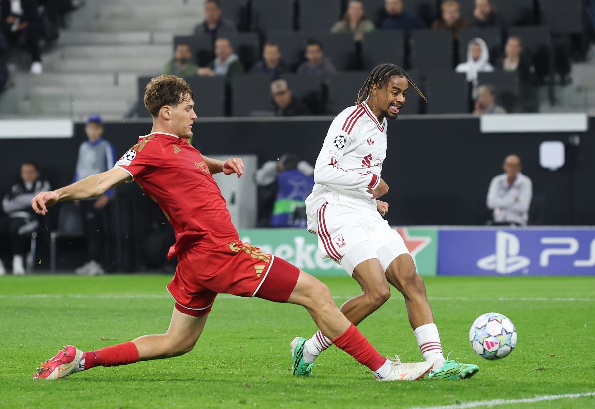 Bradley Barkola marcou pelo Liverpool contra o Lask