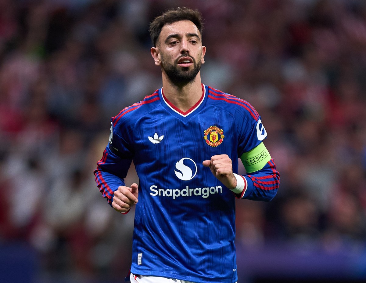 Bruno Fernandes in action for Man Utd vs Atletico Madrid