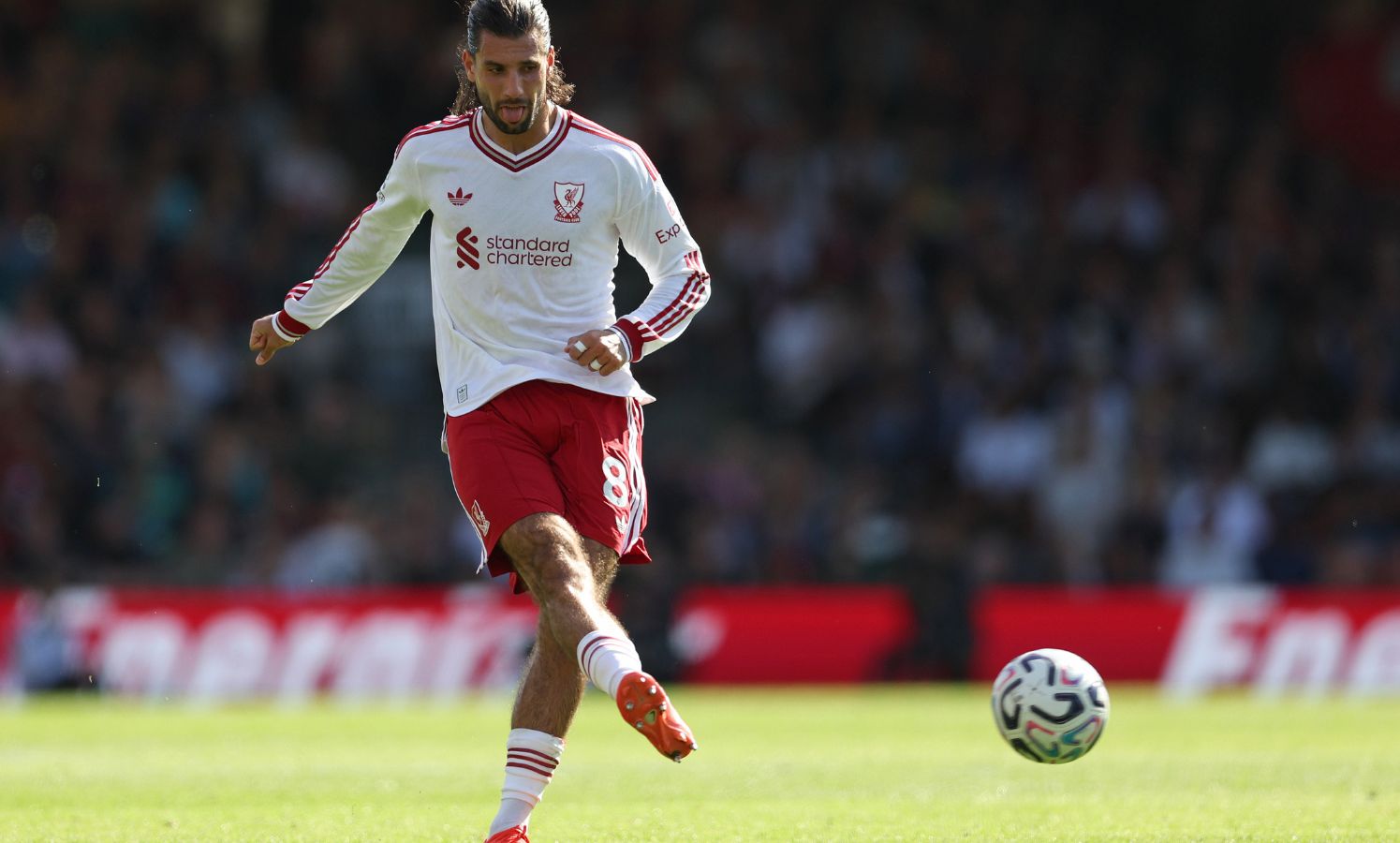 Dominik Sophoslai entrou para o Liverpool