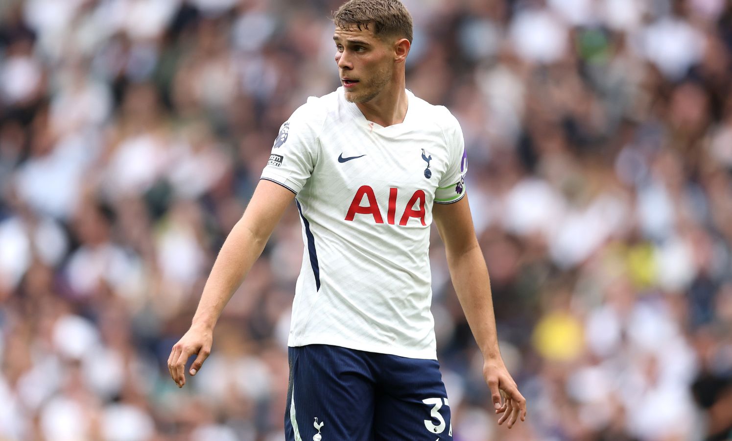 LONDON, ENGLAND - SEPTEMBER 19: Micky van de Ven of Tottenham Hotspur during the Premier League 2026/27 match between Tottenham Hotspur and Aston Villa FC at Tottenham Hotspur Stadium on September 19, 2026 in London, England.