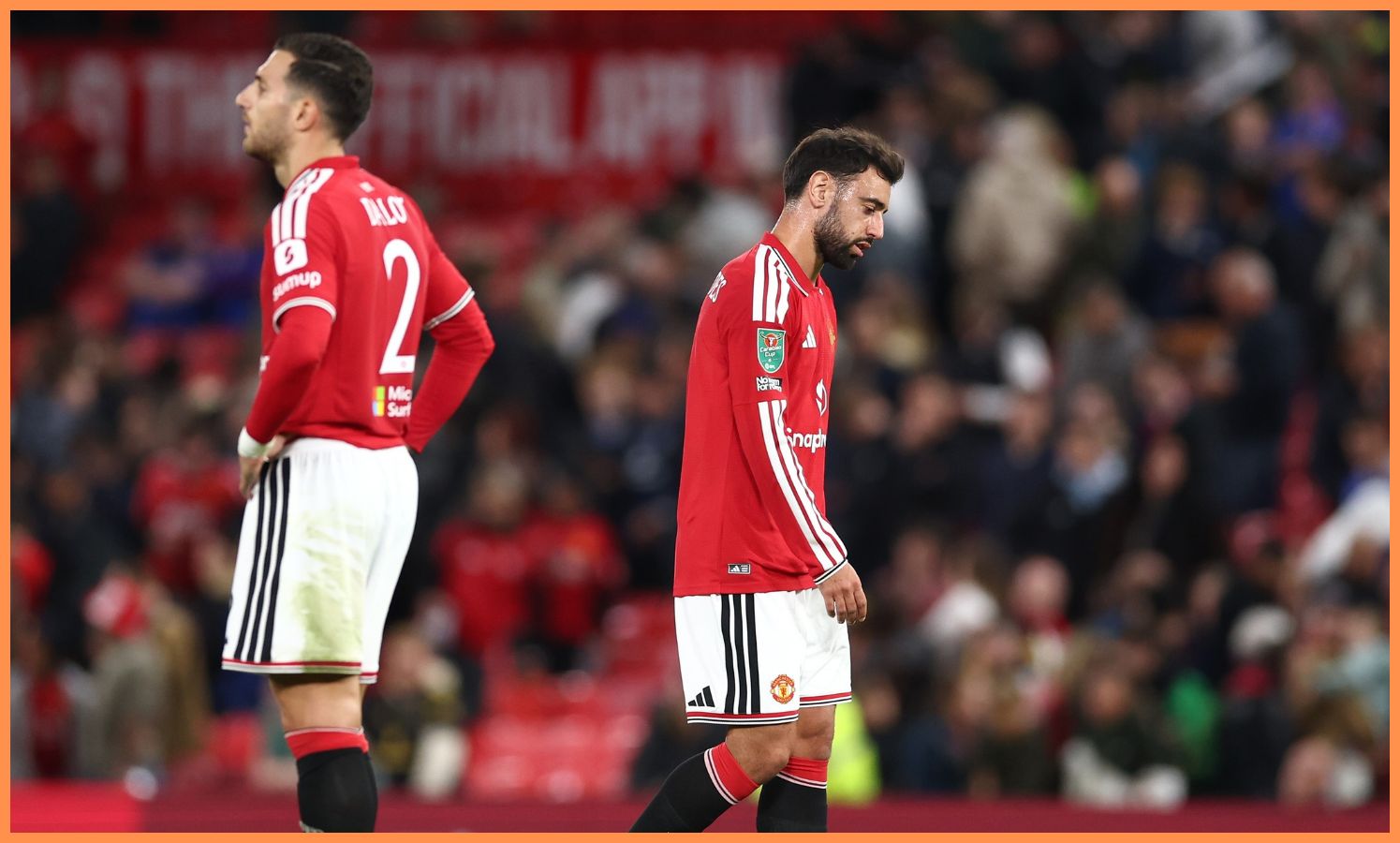 Bruno Fernandes looks dejected in Man United's defeat vs Brighton