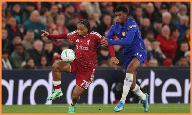 Rio Ngumoha in action for Liverpool vs Chelsea