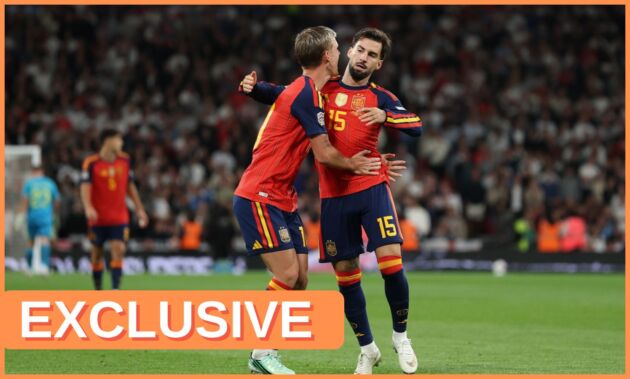 Dani Olmo celebrates with Spain