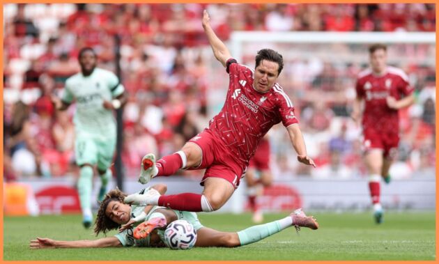 Federico Chiesa in action for Liverpool