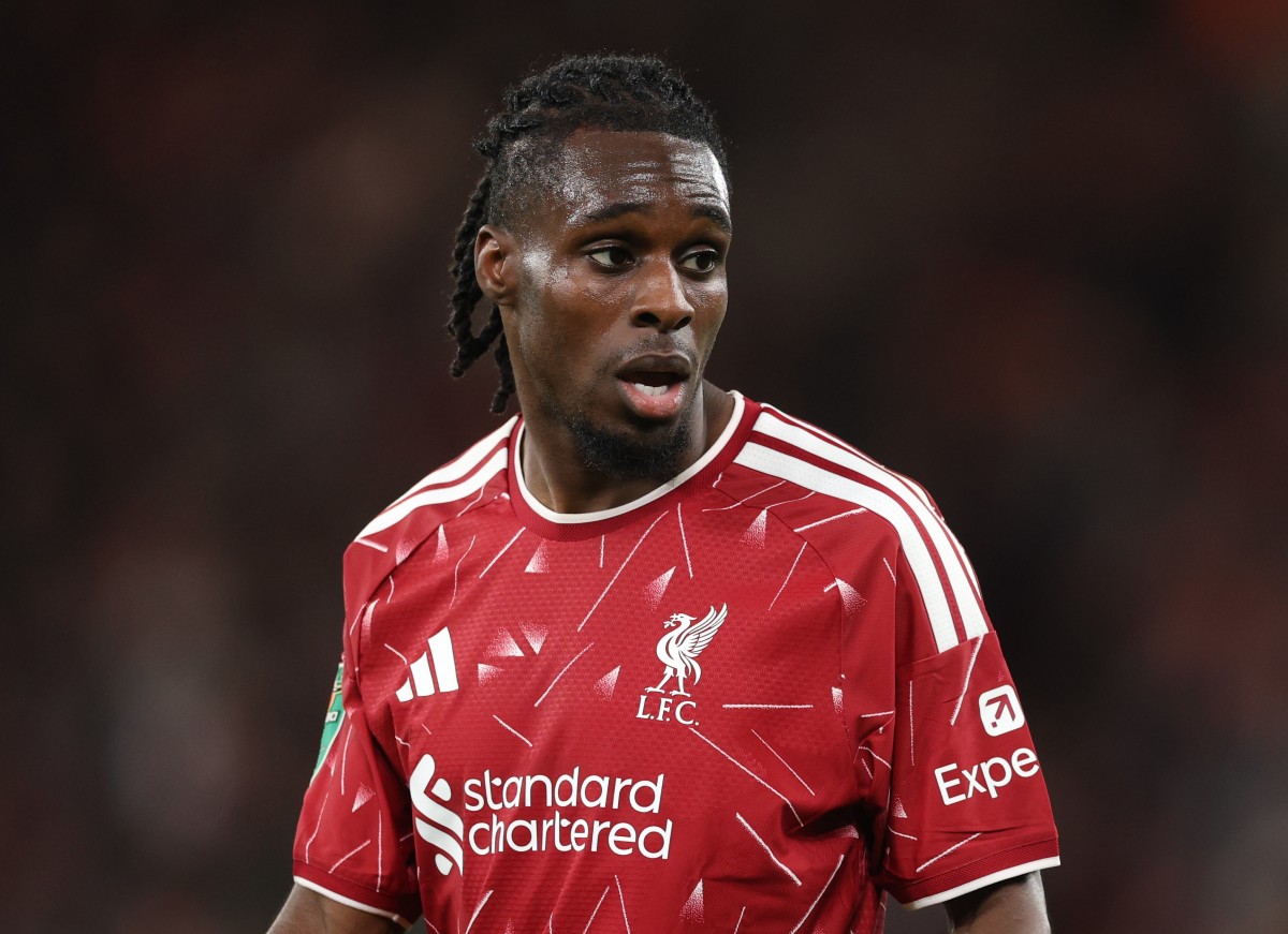 Jeremie-Frimpong-in-action-for-Liverpool “He’s all over the place” – Jamie Carragher singles out Liverpool star for criticism vs City