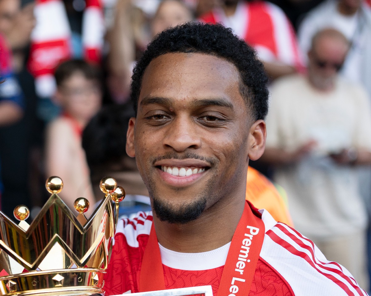 Jurrien Timber with the Premier League trophy