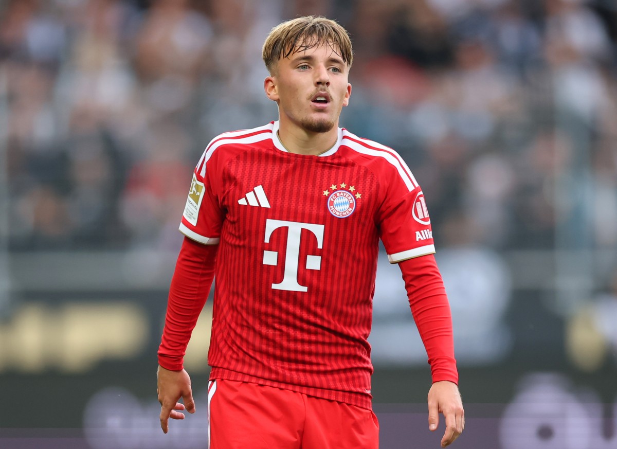 Leonard Karl, do Bayern de Munique, em ação