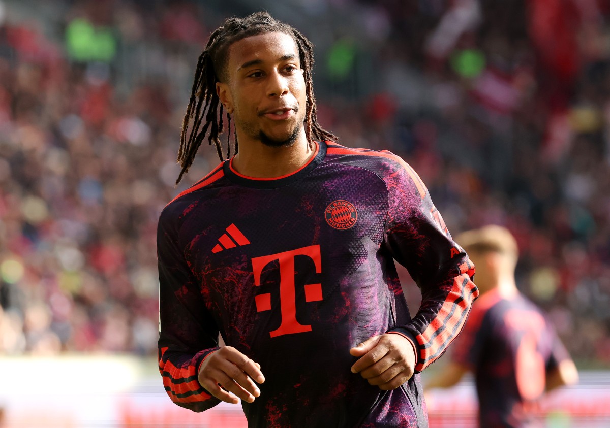Michael-Olise-in-action-for-Bayern-Munich-against-Augsburg Saka replacement? Arsenal considering ambitious move to sign star with 8 G/A in last 6 games