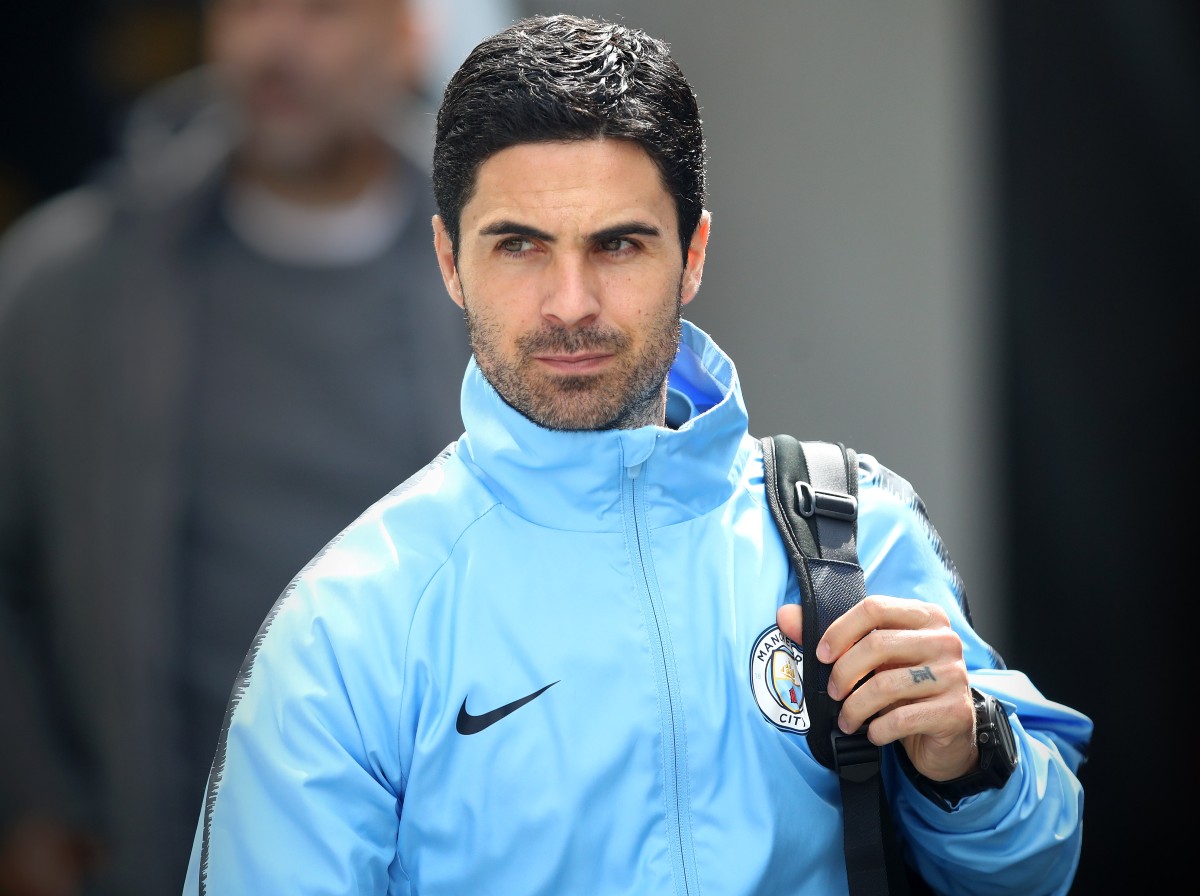 Mikel-Arteta-during-his-time-on-Manchester-Citys-coaching-staff “Really important…” – Mikel Arteta gives his take on Manchester City charges
