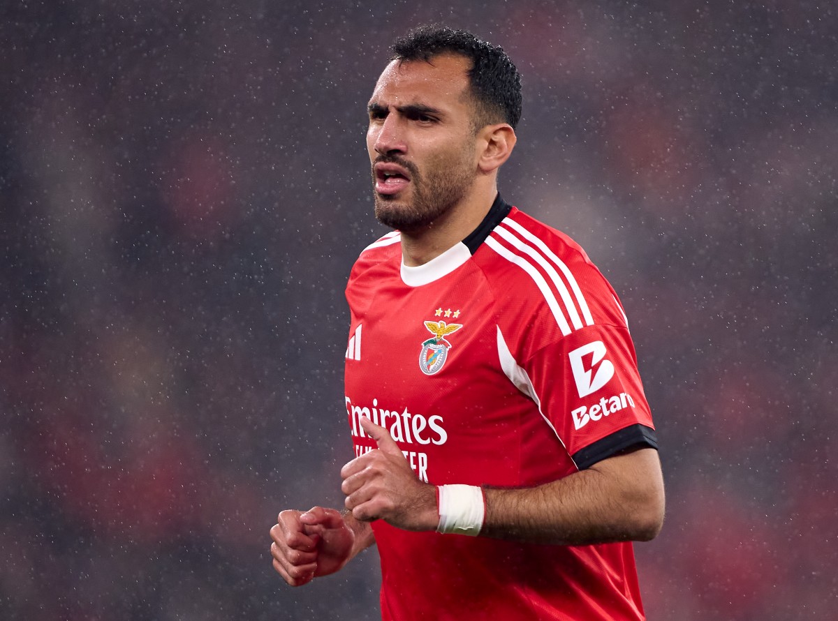 Vangelis-Pavlidis-in-action-for-Benfica Tottenham eyeing 27-year-old goal machine but Barcelona might have the edge