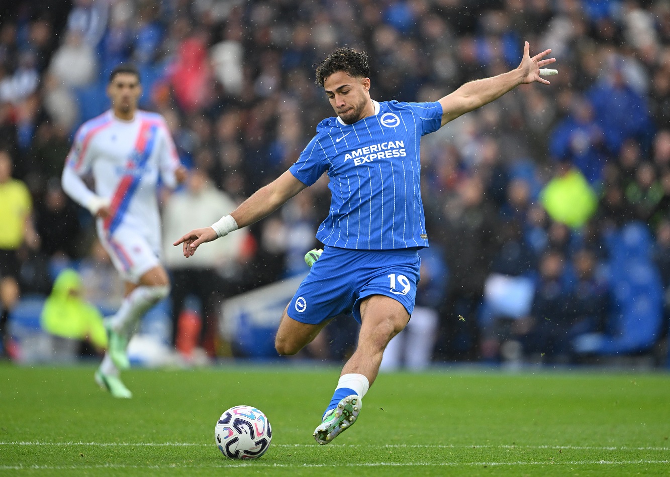 Arsenal are closely monitoring “outstanding” Brighton player after his brilliant start