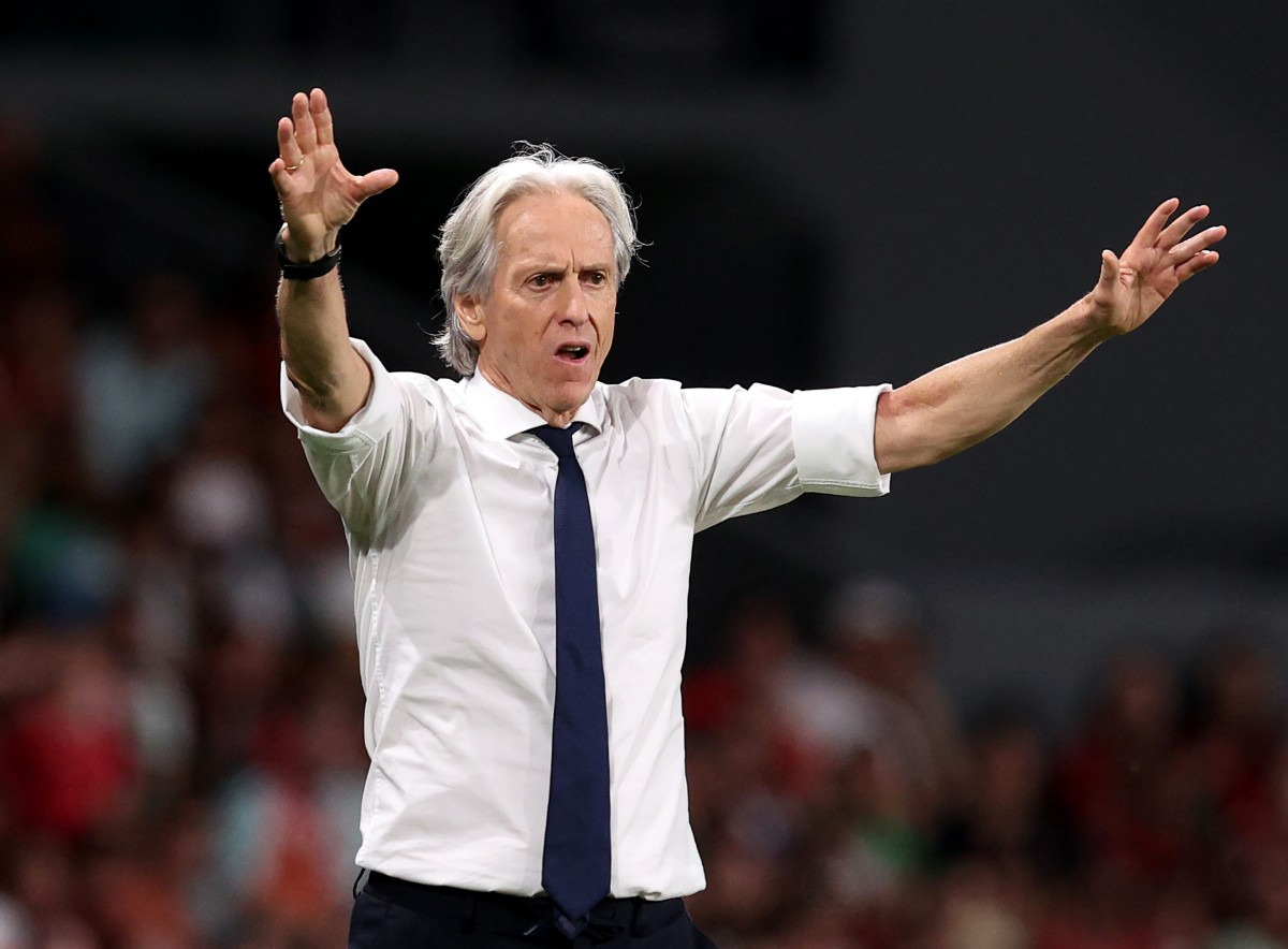 Jorge Jesus gestures during Portugal vs Wales (