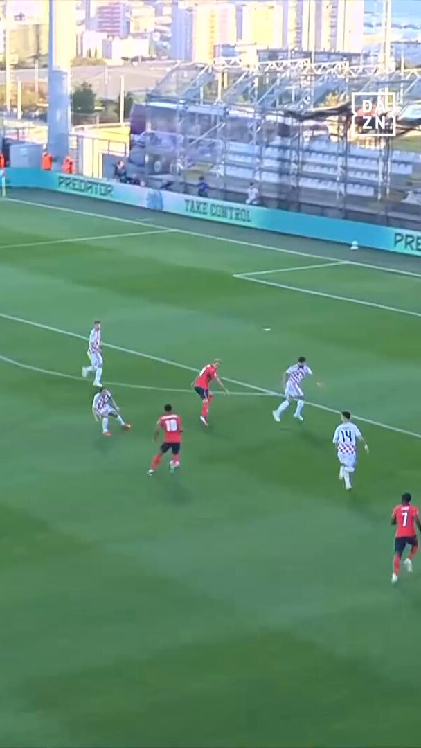 Harry Kane before scoring