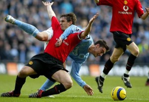 Soccer - FA Barclays Premiership - Manchester City v Manchester United - City of Manchester Stadium