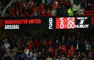 Soccer - Barclays Premier League - Manchester United v Arsenal - Old Trafford