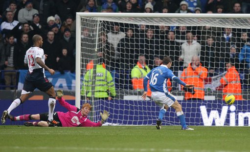 Soccer - Barclays Premier League - Bolton Wanderers v Wigan Athletic - Reekbok Stadium