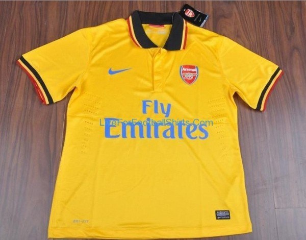 (Image) Arsenal Away Nike Kit for 2013/14 Revealed: Leaked Image ...