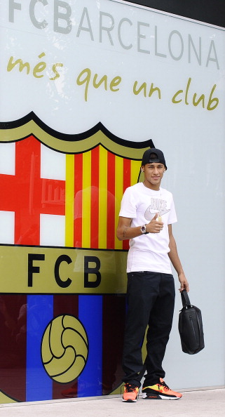 Neymar Is Unveiled At Camp Nou As New Barcelona Signing