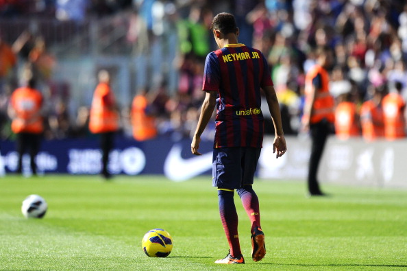 Neymar Is Unveiled At Camp Nou As New Barcelona Signing