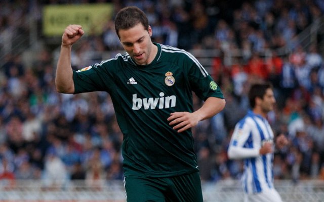 Higuain 21m