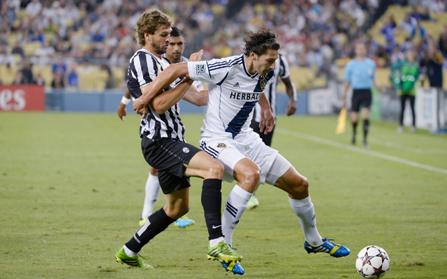 Omar Gonzalez + Fernando Llorente LA Galaxy + Juventus