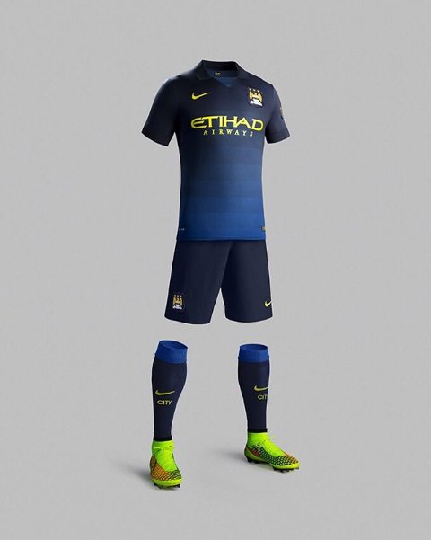 Man city store dark blue kit