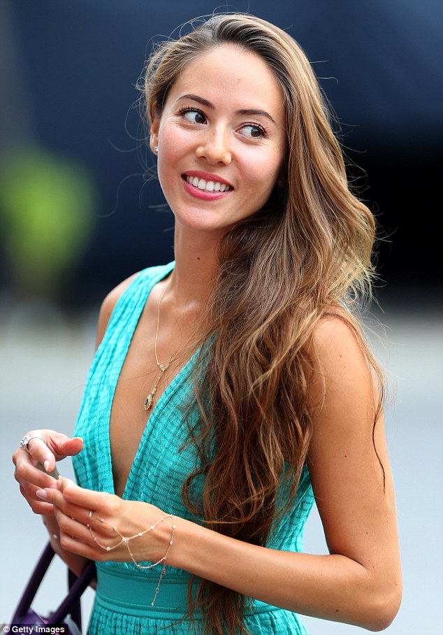 Va Va Voom! Ten Crazy Hot Photos Of Jenson Button's New Wife,  Argentine-Japanese Model Jessica Michibata, Page 9 of 10