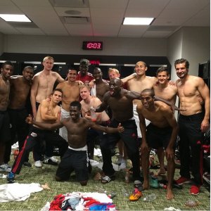 Image Former Everton Star Poses In New York Red Bulls Topless Team Photo CaughtOffside