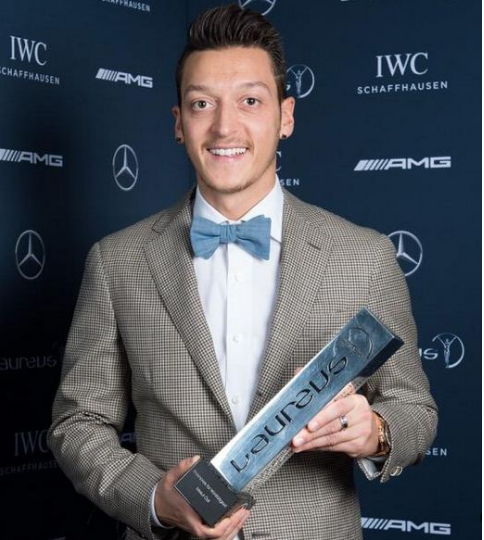 Mesut Ozil Arsenal Charity Award
