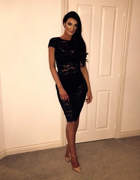 Image Alice Goodwin Rocks Tight Dress As She Shows Off Stunning Curves Caughtoffside 