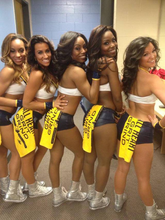 Friday Night With The Laker Girls  The Hottest Dance Team In The NFL
