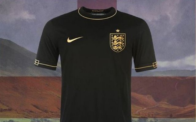 (Image) LEAKED: New England National Team Kit Released and It's Black