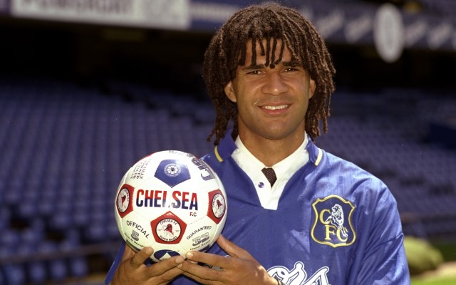 (Image) Nathan Ake pictured with lookalike Ruud Gullit