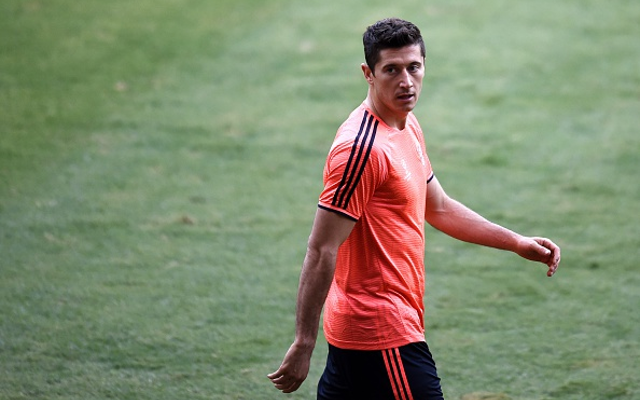 Robert Lewandowski training