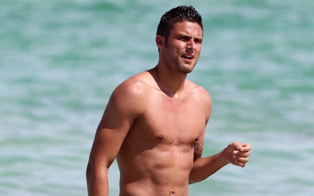 Olivier Giroud no clothes