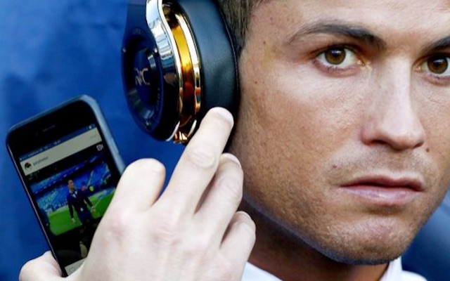 Cristiano Ronaldo ignores Man City v Real Madrid to look at Cristiano Ronaldo on Instagram