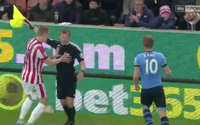 Ryan Shawcross moob grab