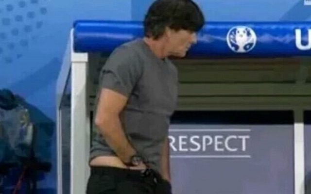 Joachim Low scratch and sniff