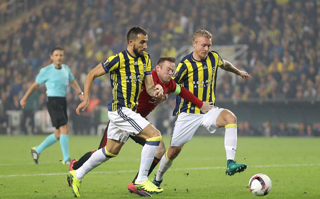 Manchester United Lose 2-1 To Fenerbahce In The EL