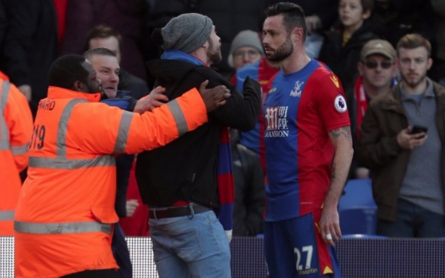 Video: Crystal Palace fan enters pitch, goes for Damien Delaney