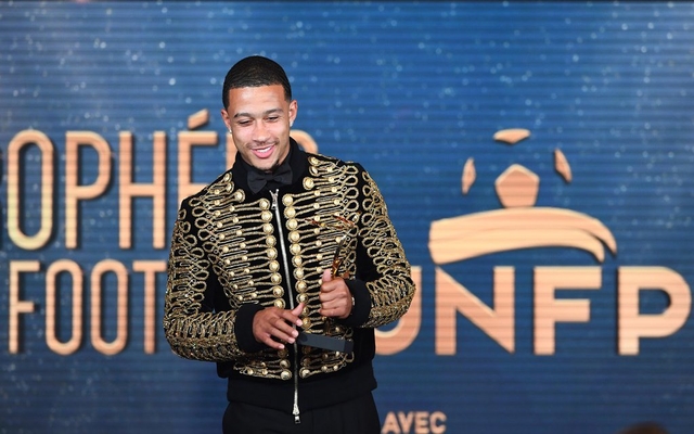 Memphis Depay on X: You love to go to fashion shows, but we bring that  drip to the roads! 🔥  / X