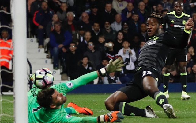 Michy Batshuayi wins Premier League